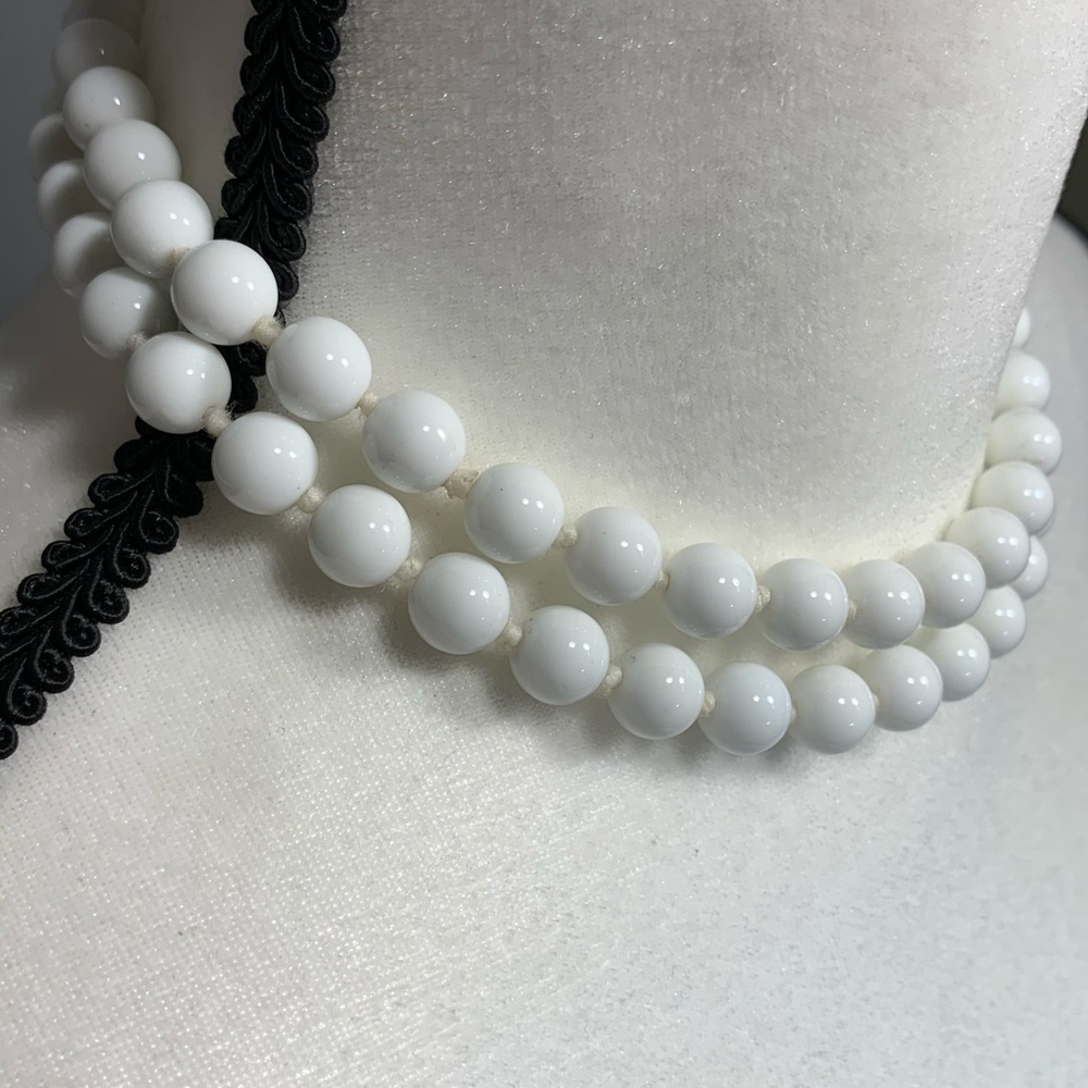 Vintage Long White Milkglass Necklace